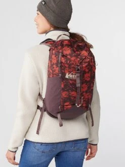 REI Flash 22 -Hiking And Camping 1000 186