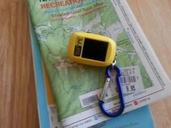 Solarrific Solar/ Handcrank LED Flashlight Keychain -Hiking And Camping 20130825 102629