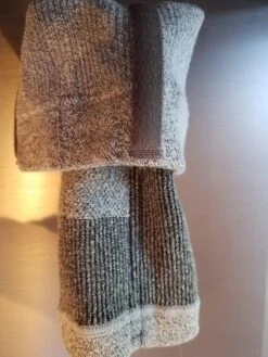 Incrediwear Knee Sleeve -Hiking And Camping 20180826 171138