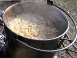 Snow Peak Kettle No.1 -Hiking And Camping CS 068 switch3 515Wx515H bbf1b660 fcdc 41f1 b219 0e08d4fc1983 1024x1024