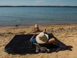 Belmont Blanket HellaGood Adventure Blanket -Hiking And Camping IMG 0349