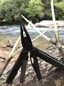 Leatherman Wave -Hiking And Camping IMG 7977 1