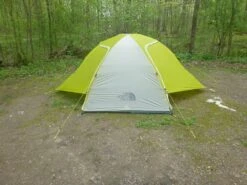 The North Face Manta Ray 33 -Hiking And Camping P1000571