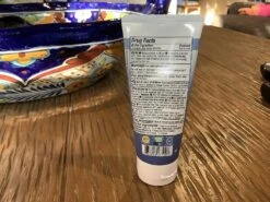 Badger Active Broad Spectrum SPF 30 Clear Zinc Sunscreen -Hiking And Camping image 7742